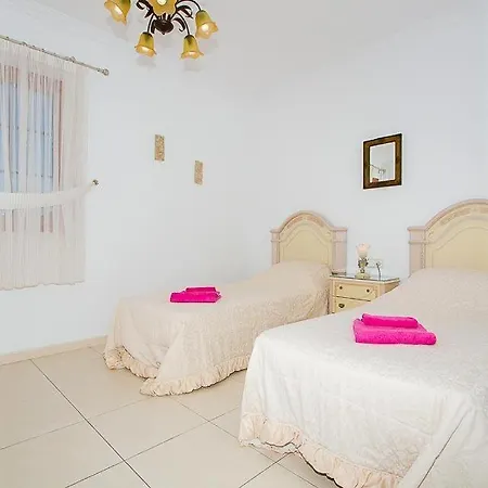 Vila Puerto Del Carmen Sleeps 6 Pool Wifi
